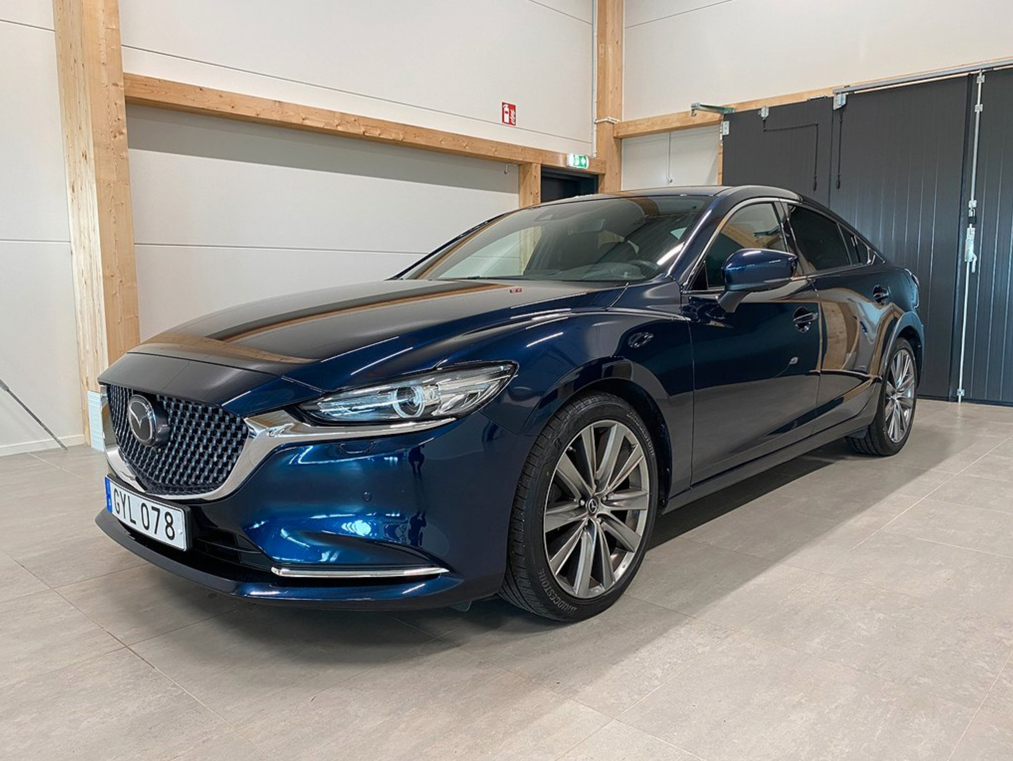 Mazda 6 Sedan 2.5 Automat 194hk Signature